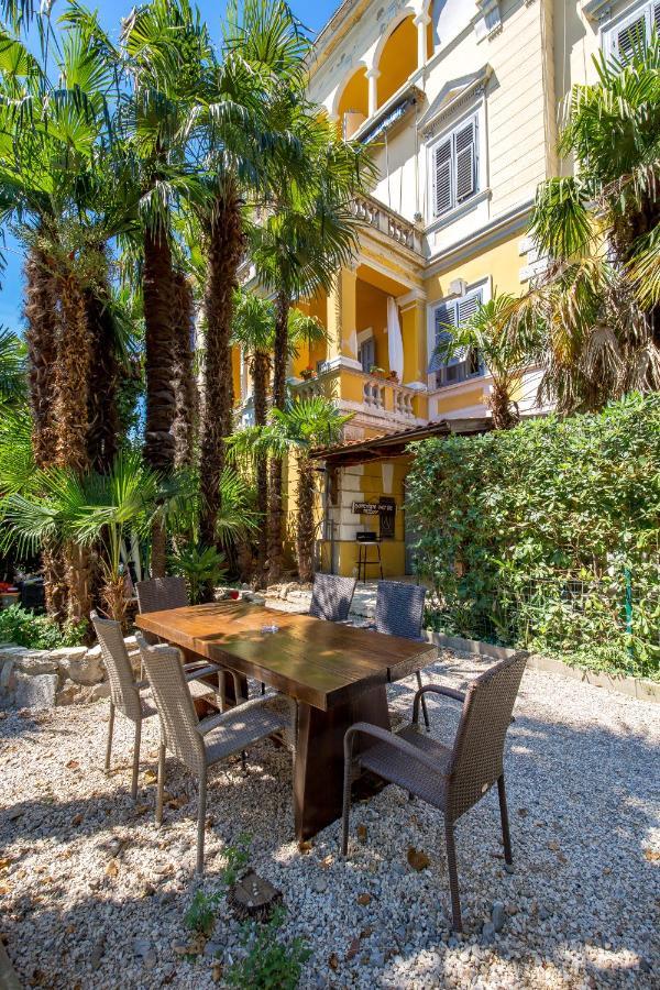 Ferienwohnung Urban Jungle Central Apartman Opatija Exterior foto